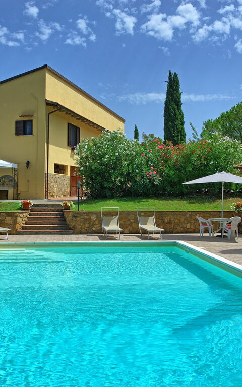 Villa Gloria: Schwimmbad