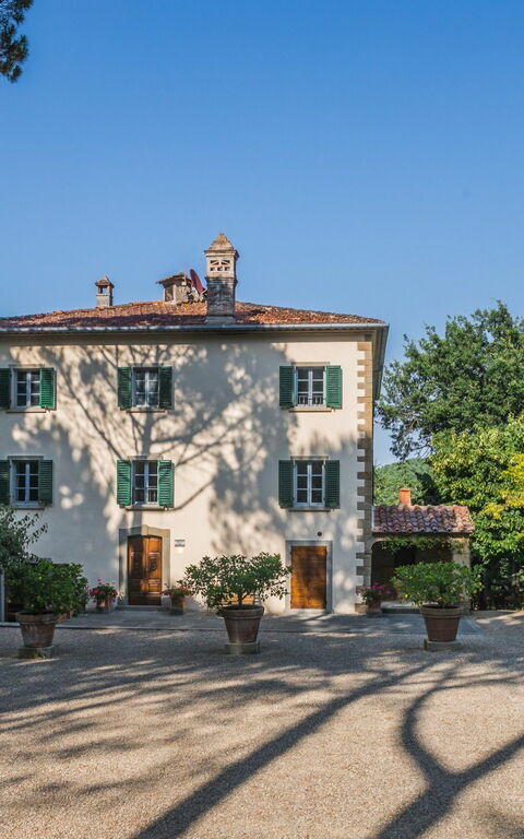 Palazzo Rosadi: Draussen