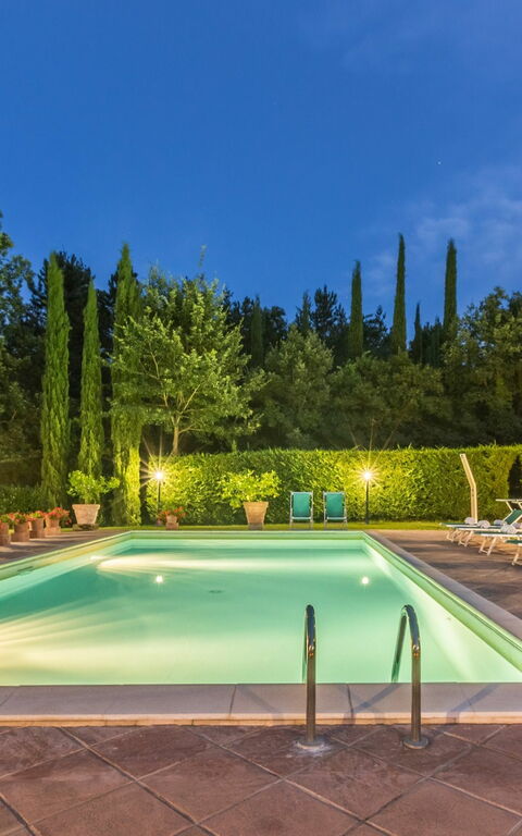 Torre Del Cielo: Garten, Schwimmbad