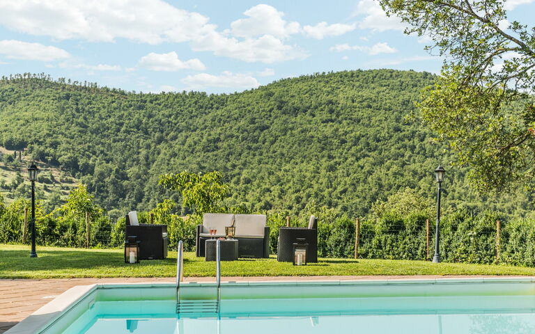 Torre Del Cielo: Garten, Schwimmbad