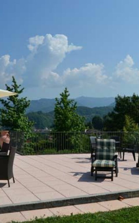 Villa Il Nido: Balkon / Terrasse / Patio, Garten