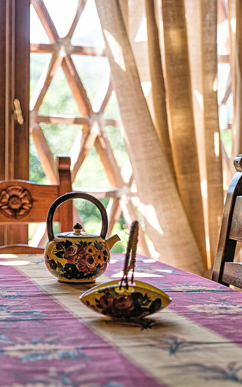 Villa Il Nido: Esszimmer, Wohnzimmer