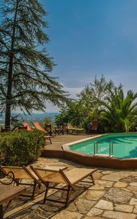 Villa Pedone: Draussen, Garten, Schwimmbad