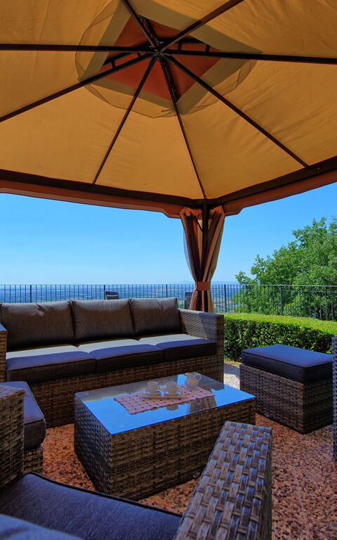 Villa Crispinino: Balkon / Terrasse / Patio, Draussen