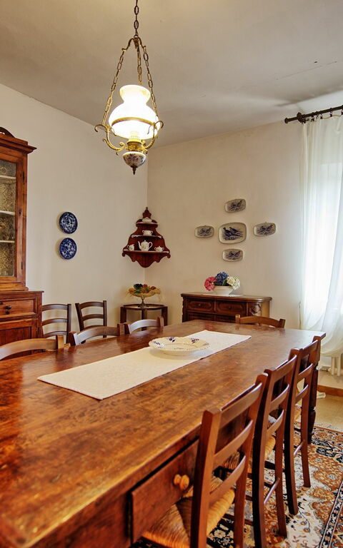 Villa Buonaparte: Esszimmer, Wohnzimmer