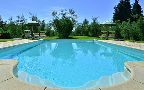 Villa Buonaparte: Schwimmbad