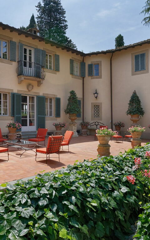 Villa De Ranieri: Außen, Garten