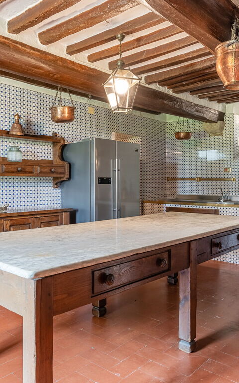 Villa De Ranieri: Küche