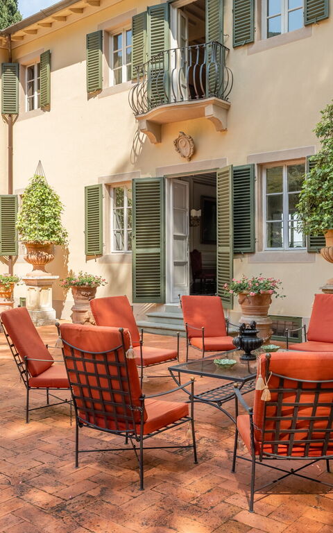 Villa De Ranieri: Außen, Draussen