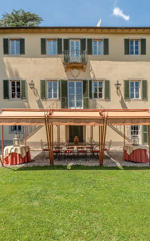 Villa De Ranieri: Außen, Draussen