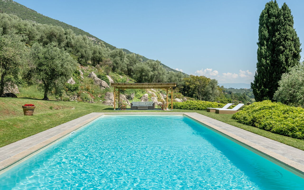 Villa De Ranieri: Schwimmbad
