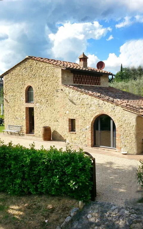 Podere Degli Olivi: Draussen, Garten, Sommer