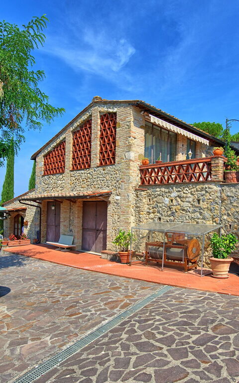 Poggiluglio: Draussen, Garten