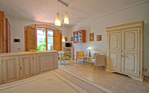 Unterkunft Ovile: Esszimmer, Küche, Schlafzimmer, Wohnzimmer