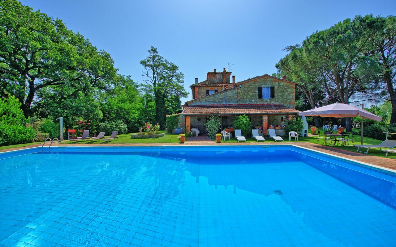 Villa Campogialli: Schwimmbad