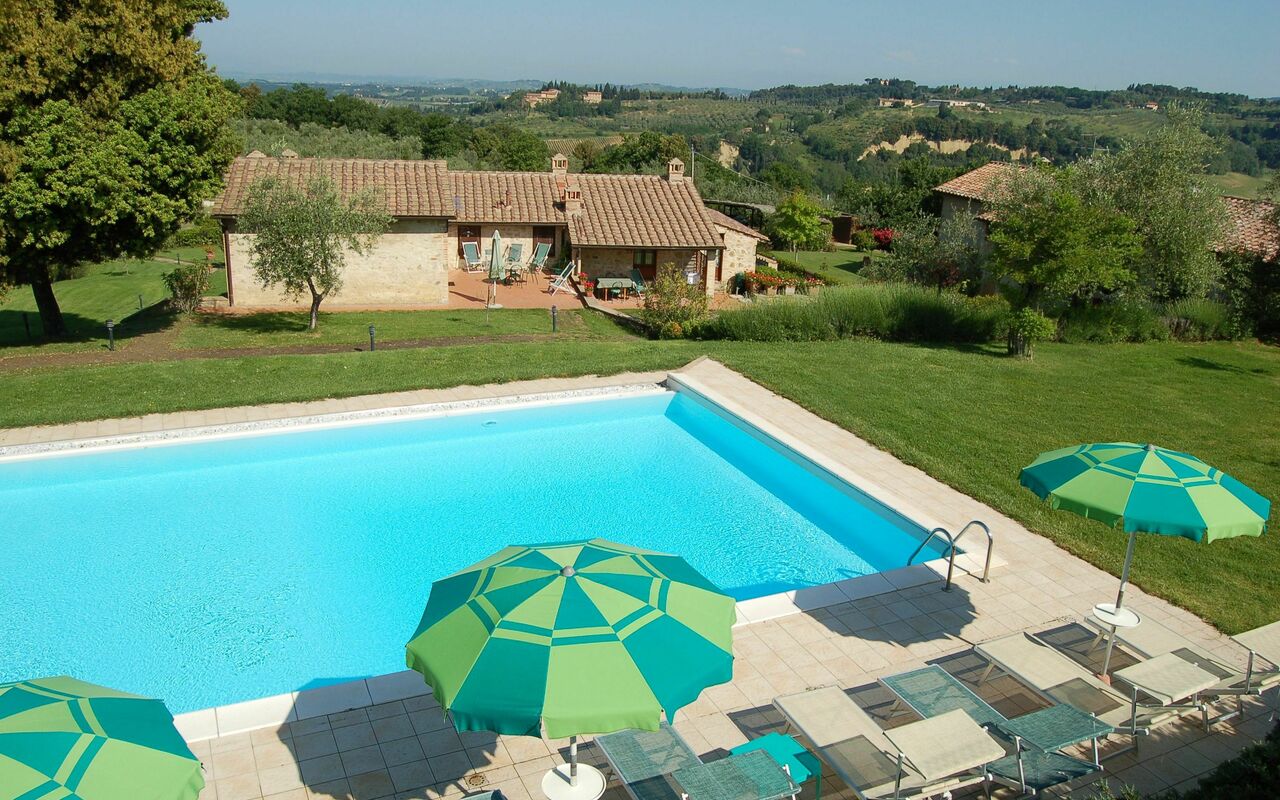 Vecchio Fienile Apartments