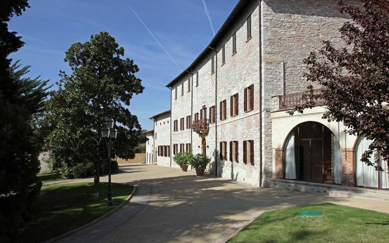 Villa Gubbio: Außen, Draussen, Garten