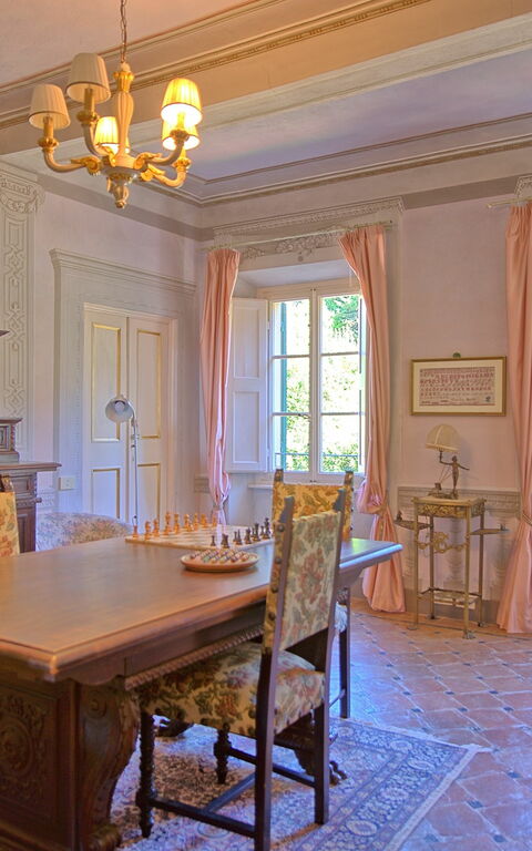 Villa Camaiore: Wohnzimmer