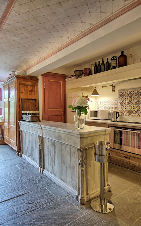 Villa Nova: Esszimmer, Küche