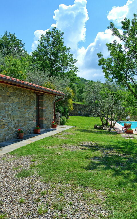 Villa Noceta: Draussen