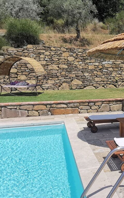 Villa Noceta: Schwimmbad