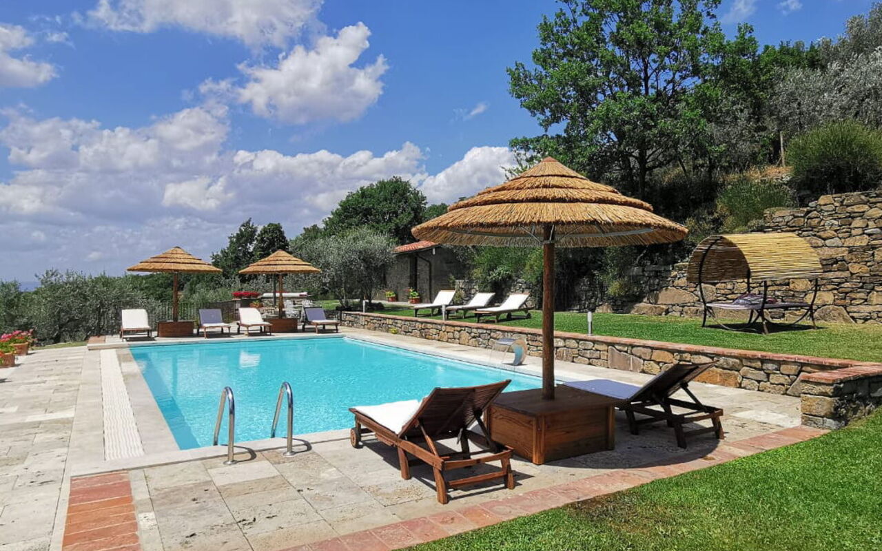 Villa Noceta: Garten, Schwimmbad