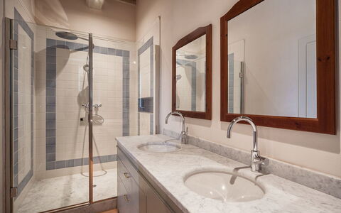 Unterkunft La Valle 2 Castelfalfi: Bad