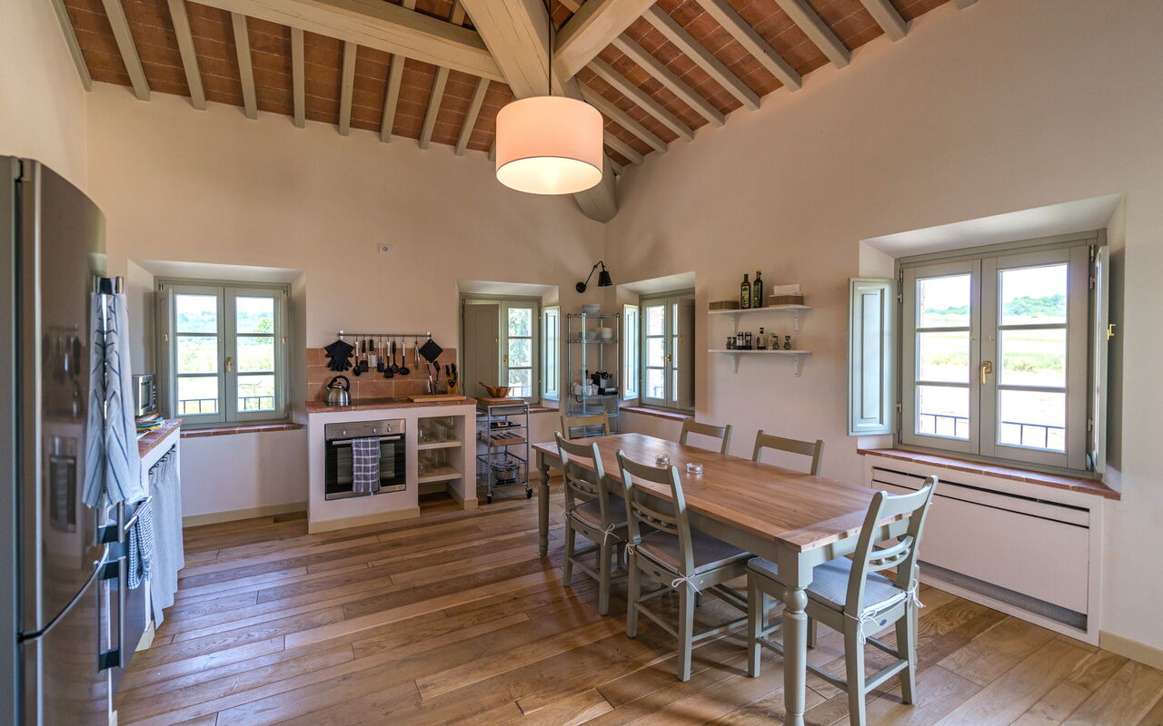 Unterkunft La Valle 3 Castelfalfi: Esszimmer, Küche, Wohnzimmer