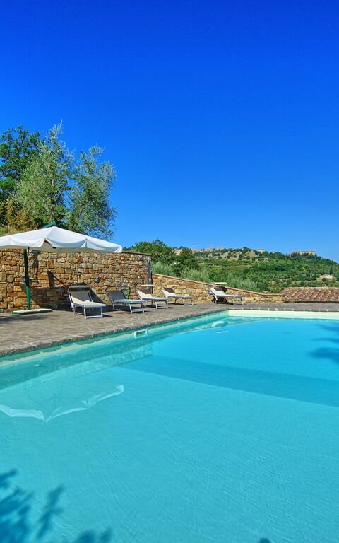 Villa Montalcino: Schwimmbad