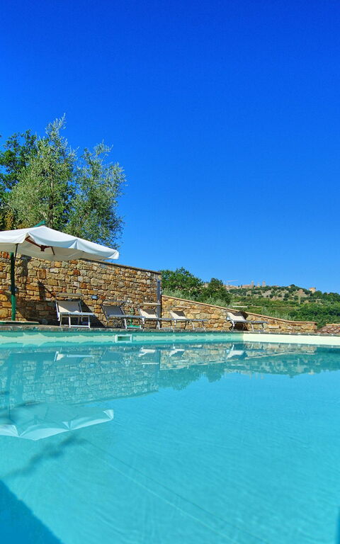 Villa Montalcino: Schwimmbad
