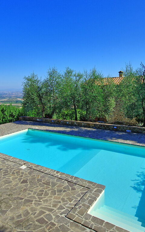 Villa Montalcino: Schwimmbad