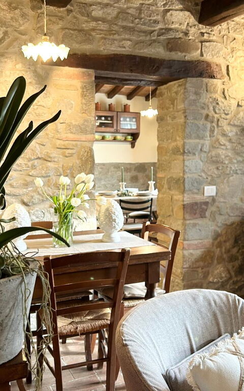 Antico Casale: Esszimmer, Wohnzimmer