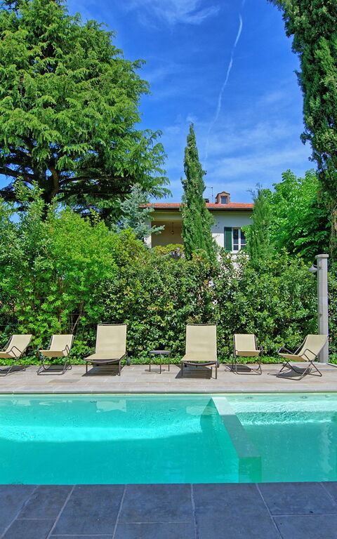 Villa Primula: Schwimmbad