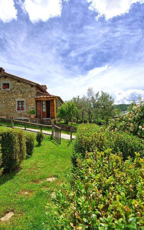 Villa Margherita Due: Draussen, Garten