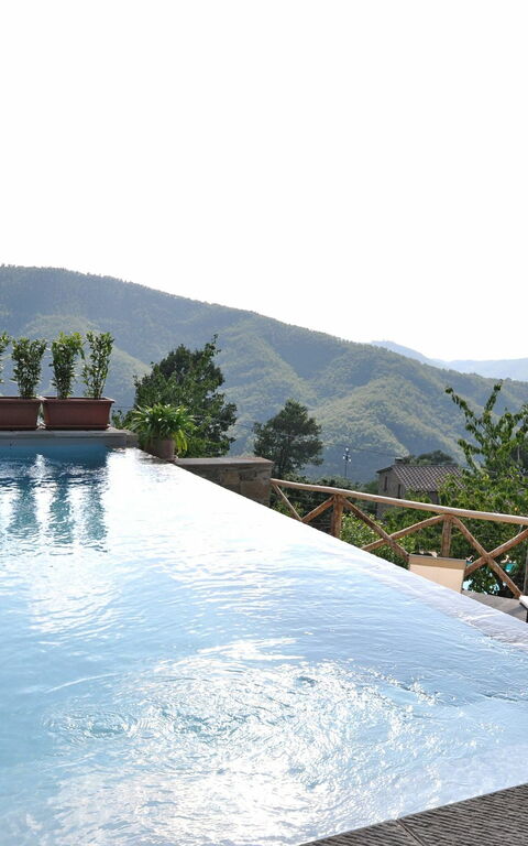 Villa Margherita Tre: Schwimmbad