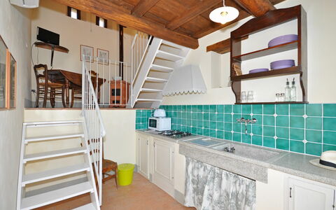 Unterkunft Forno House: Esszimmer, Küche, Wohnzimmer