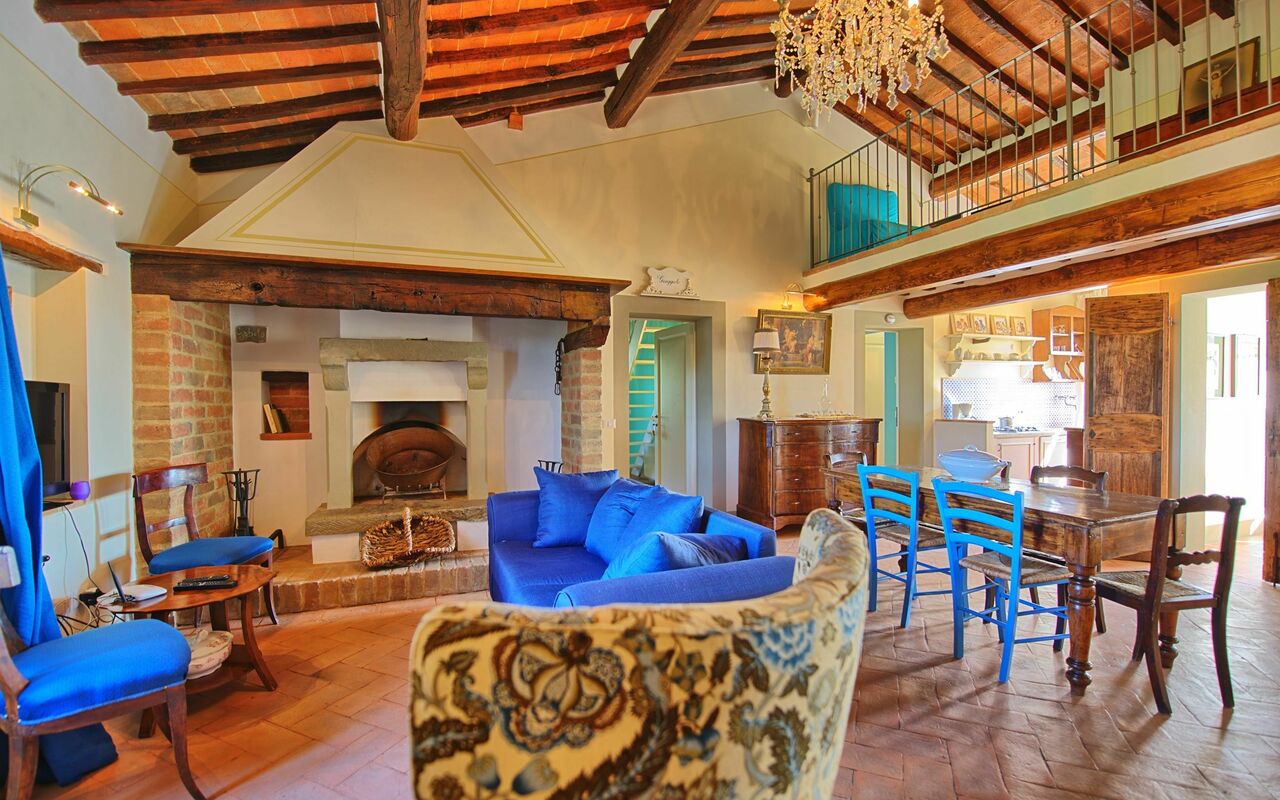 Unterkunft Belvedere Apartment: Esszimmer, Wohnzimmer