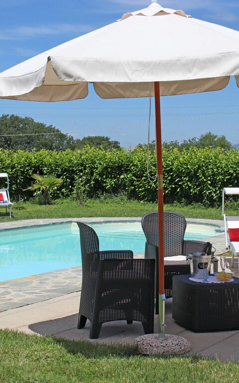 Casa Centoia: Garten, Schwimmbad