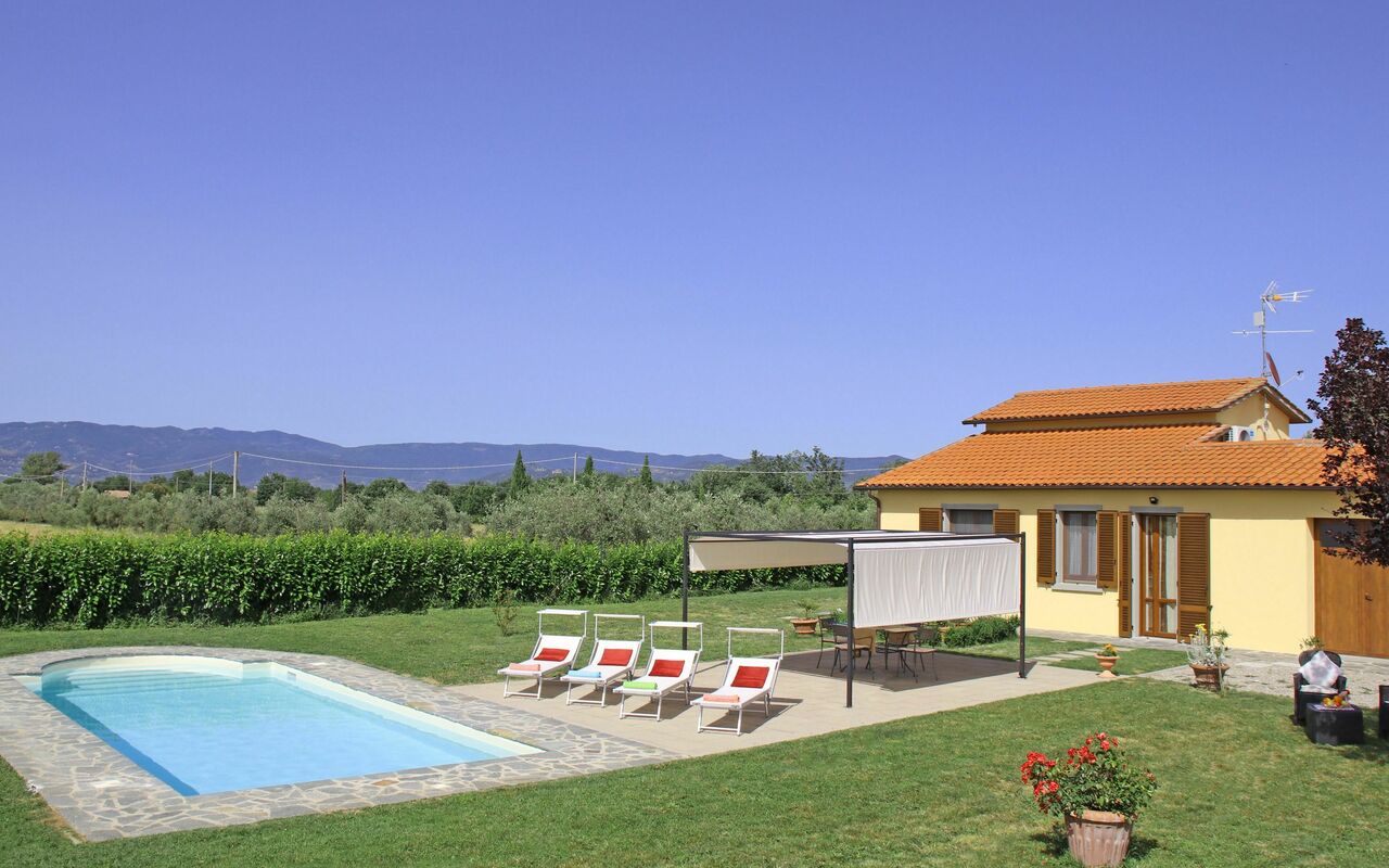 Casa Centoia: Schwimmbad