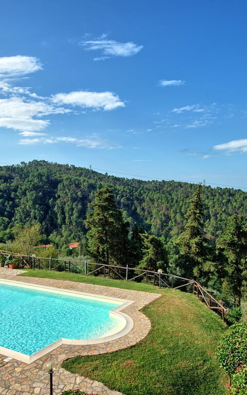 Il Gualdo: Ansichten, Schwimmbad