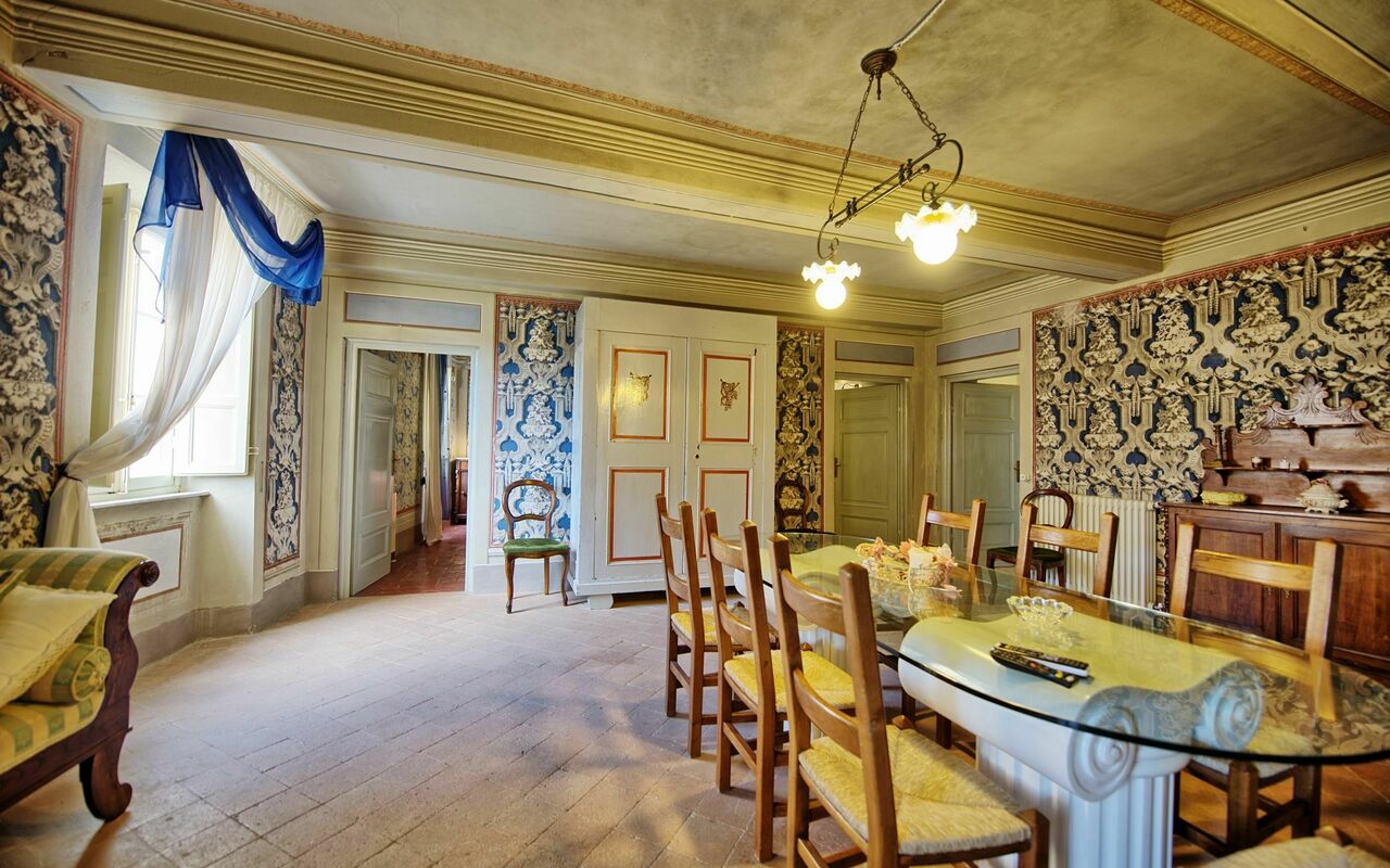 Unterkunft Conte: Esszimmer, Wohnzimmer