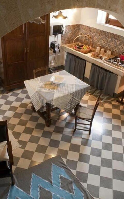 Baglio Maranzano - Titi: Esszimmer, Küche, Wohnzimmer