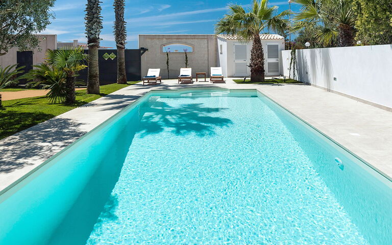 Casa Marsala: Schwimmbad