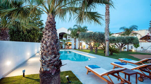 Casa Marsala: Garten, Schwimmbad