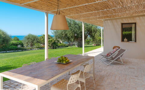 Unterkunft Isla Verde - Ulivi: Ansichten, Außen, Balkon / Terrasse / Patio, Draussen, Garten