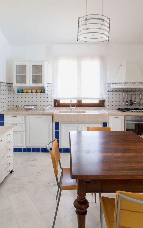 Afrodite: Esszimmer, Küche