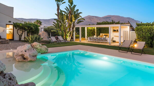 Villa Ager Costa: Außen, Draussen, Schwimmbad