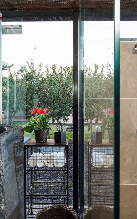 Viagrande: Aktivitäten