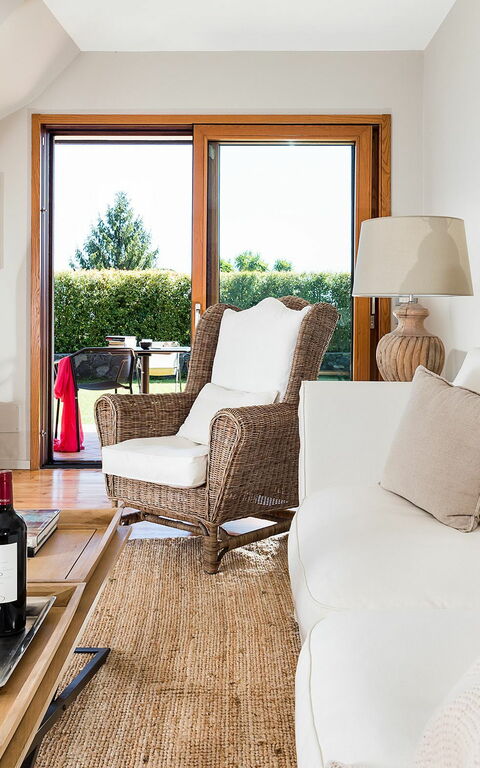 Viagrande: Wohnzimmer