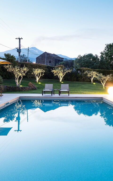 Viagrande: Schwimmbad